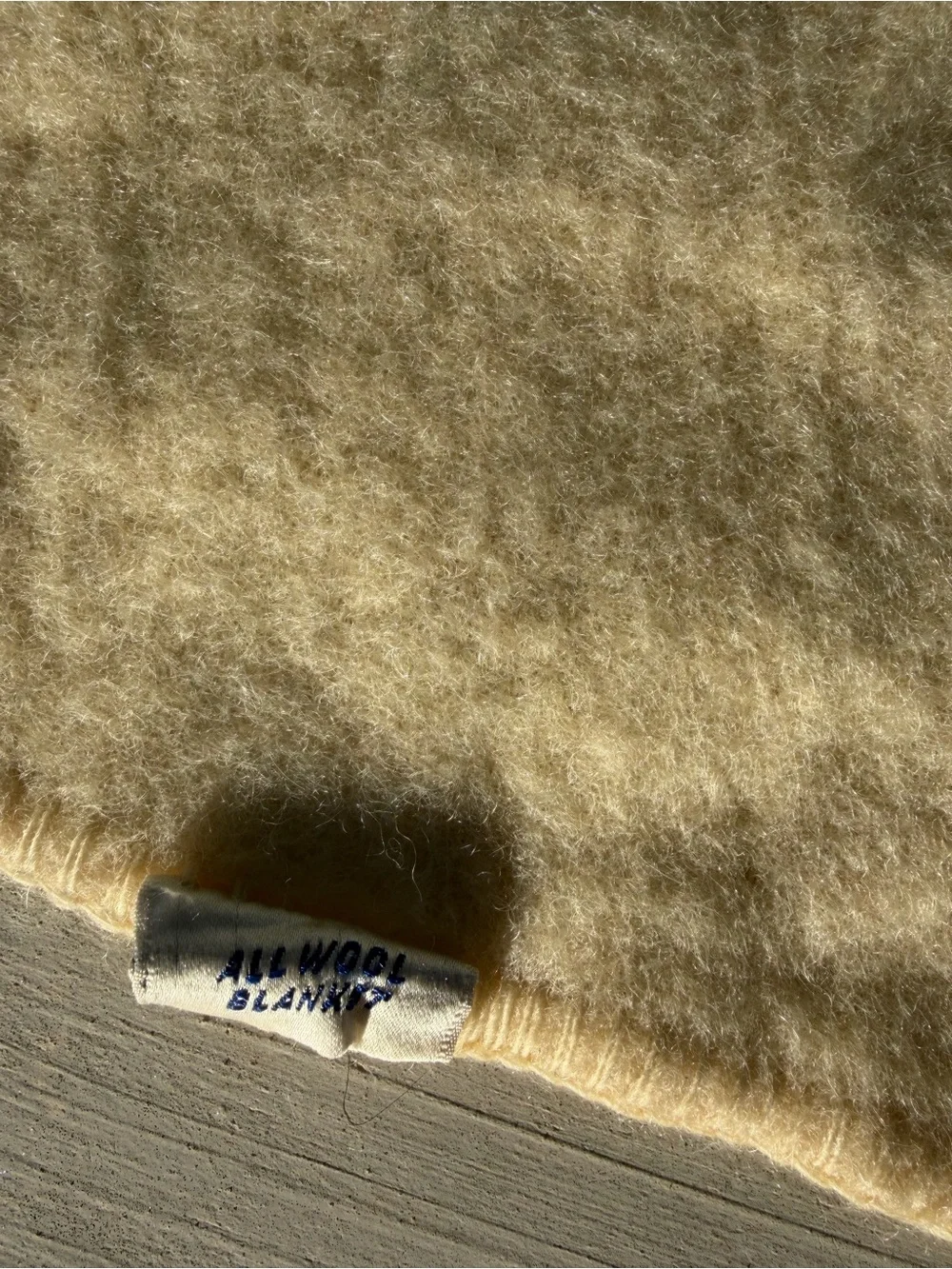 Vintage Golden Dawn 100% Wool Queen Penney’s
